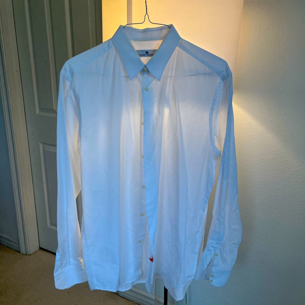Balms in Men’s dress shirt